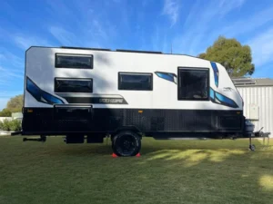 e7c4ad 22c39f3d7ef24ae3b2fbe87f664caeb9mv2