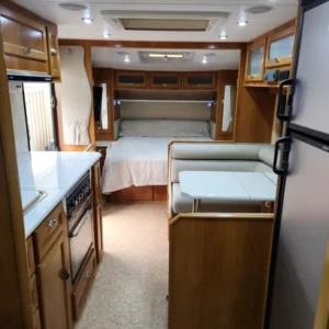 e7c4ad 83e0799c2fe7423da21d74d3f825d686mv2