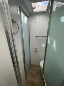 e7c4ad c926d9fc6cb04533ad5aa89341f70289mv2