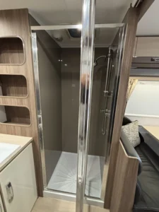 2015 Jayco Silverline | Shower | Find My Van | Caravan Broker | Caravan Sale Australia jpg
