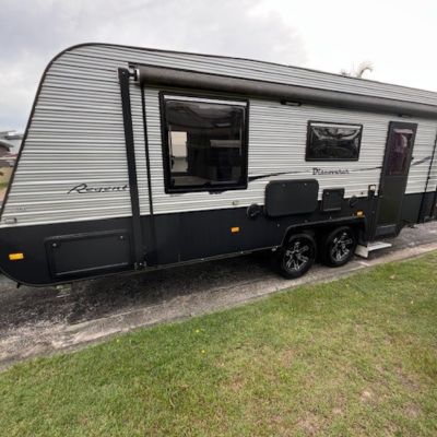2017 Regent Discoverer 2 Berths Semi off road