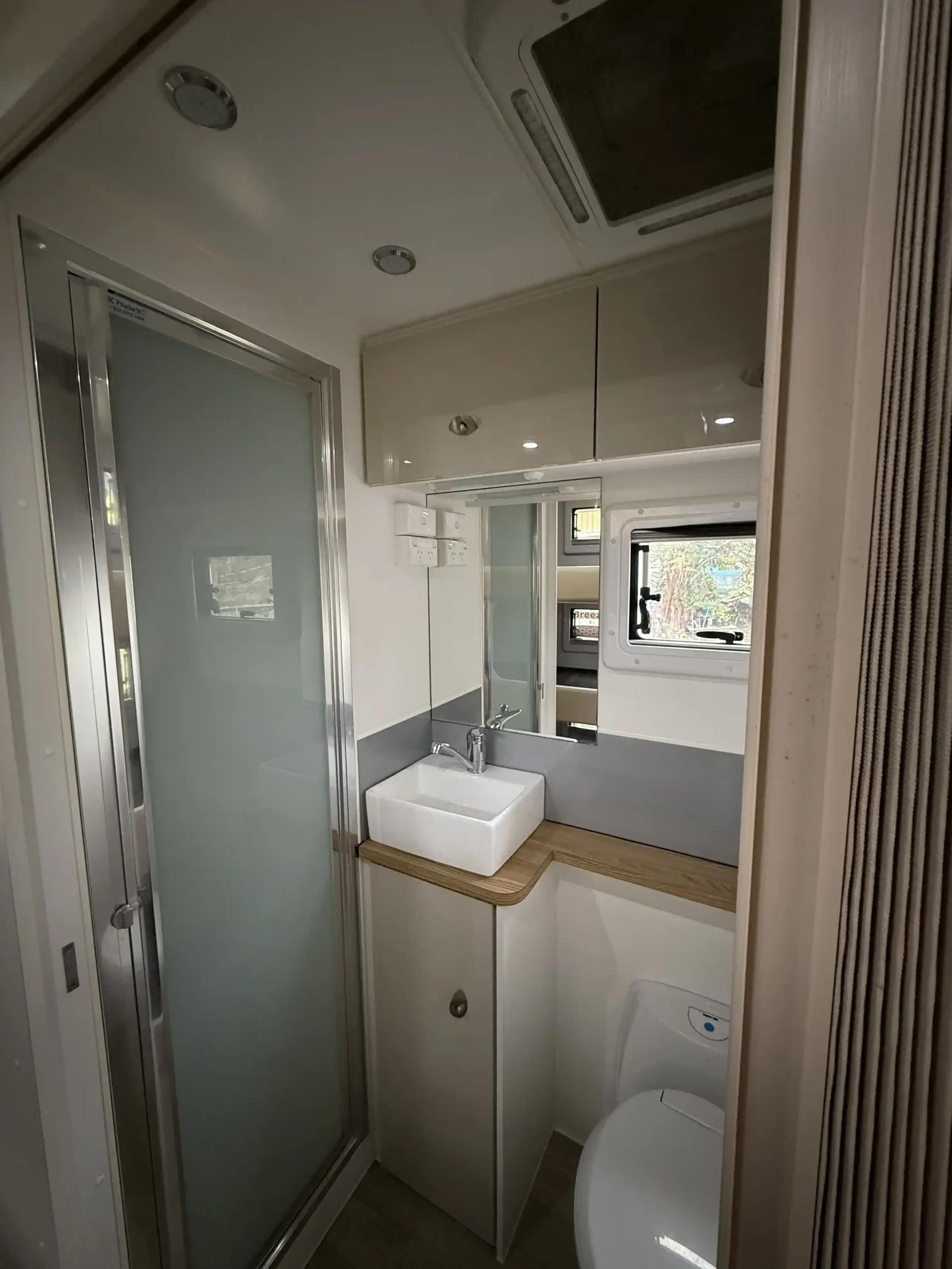 2022 Ocean Breeze Family Falcon | Ensuite | Find My Van | Caravan Broker | Caravan Sale Australia