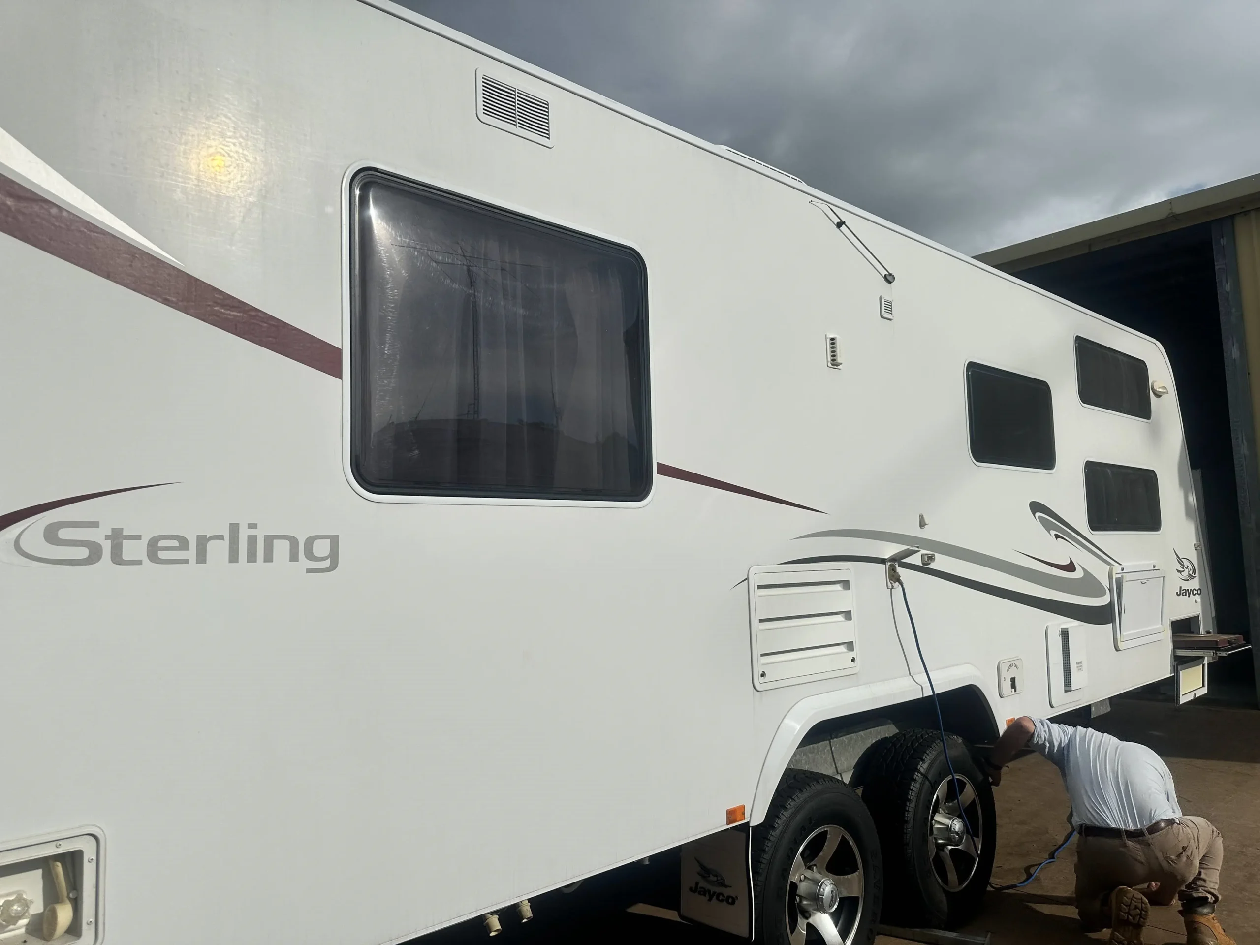 2010 Jayco Sterling | External Side | Find My Van | Caravan Broker | Caravan Sale NT Australia