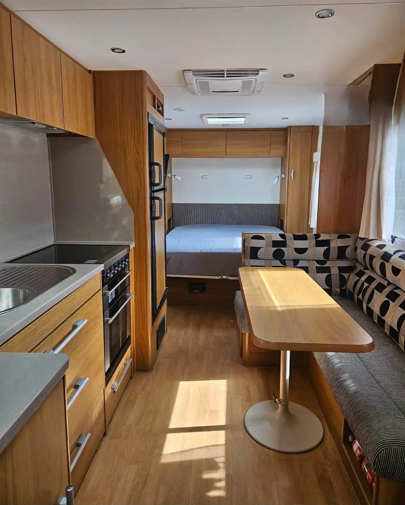 2010 Jayco Sterling | Internal Long View | Find My Van | Caravan Broker | Caravan Sale NT Australia