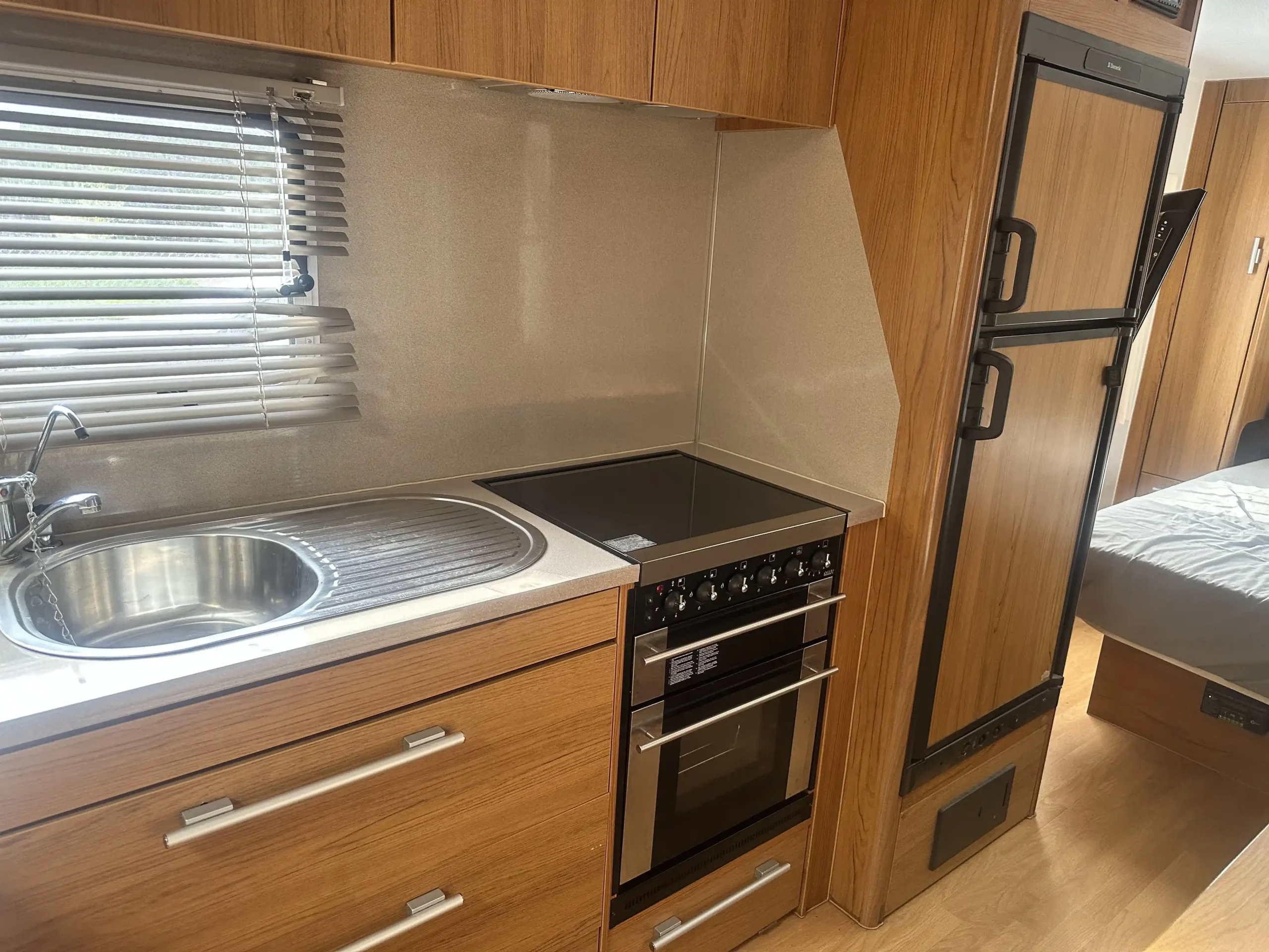 2010 Jayco Sterling | Kitchen | Find My Van | Caravan Broker | Caravan Sale NT Australia