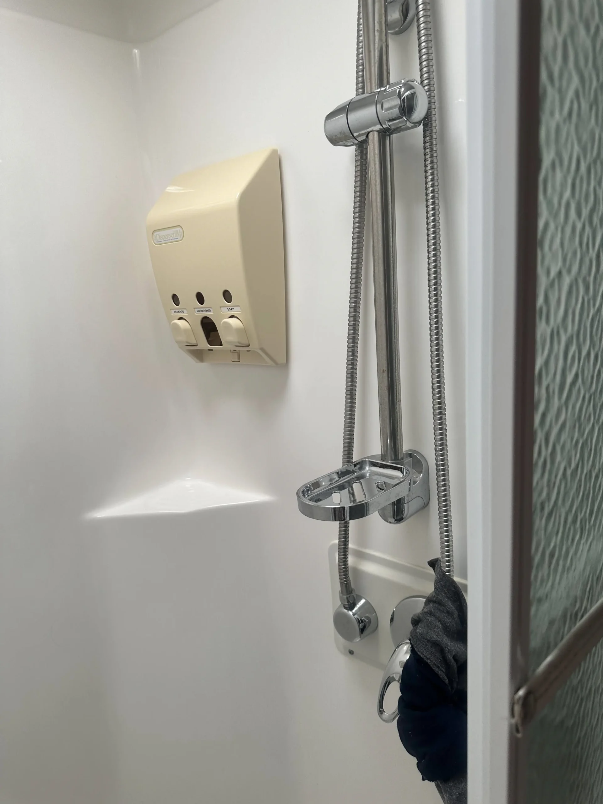 2010 Jayco Sterling | Shower | Find My Van | Caravan Broker | Caravan Sale NT Australia