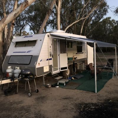 2006 Supreme Territory 2 Berths Full off road