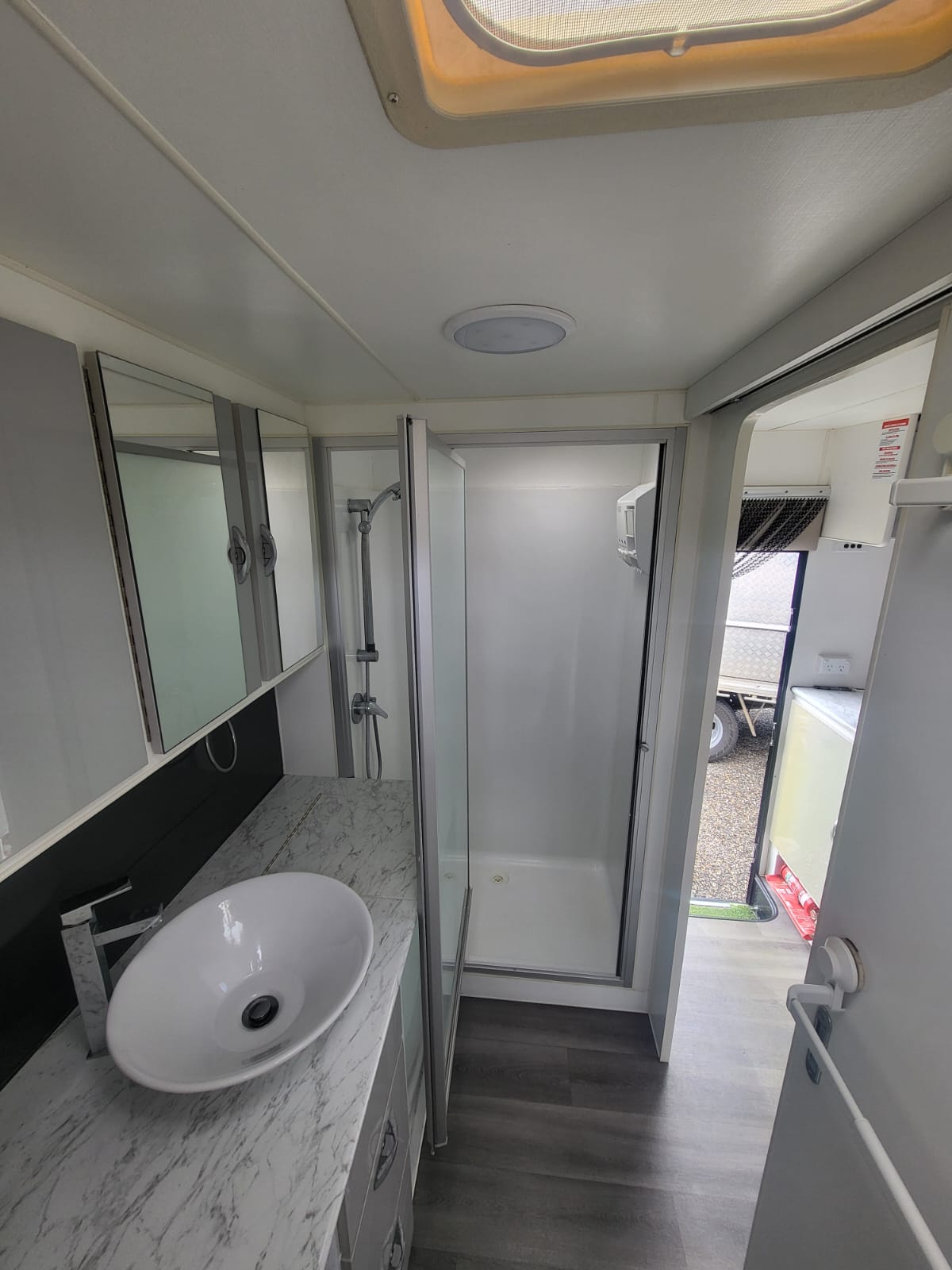 2019 Blue Sky Grandeur | Ensuite | Find My Van | Caravan Broker | Caravan for Sale TAS Australia