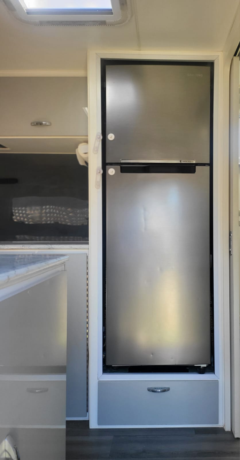 2019 Blue Sky Grandeur | Fridge | Find My Van | Caravan Broker | Caravan for Sale TAS Australia