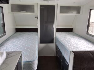 2019 Supreme Executive | Beds | Find My Van | Caravan Broker | Caravan for Sale QLD Australia