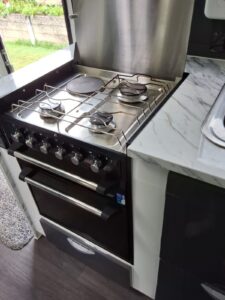 2019 Supreme Executive | Cooktop Oven | Find My Van | Caravan Broker | Caravan for Sale QLD Australia