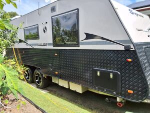 2019 Supreme Executive | External Other Side | Find My Van | Caravan Broker | Caravan for Sale QLD Australia