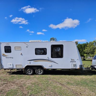 2012 Jayco Sterling 21.65 7 2 Berths Semi off road
