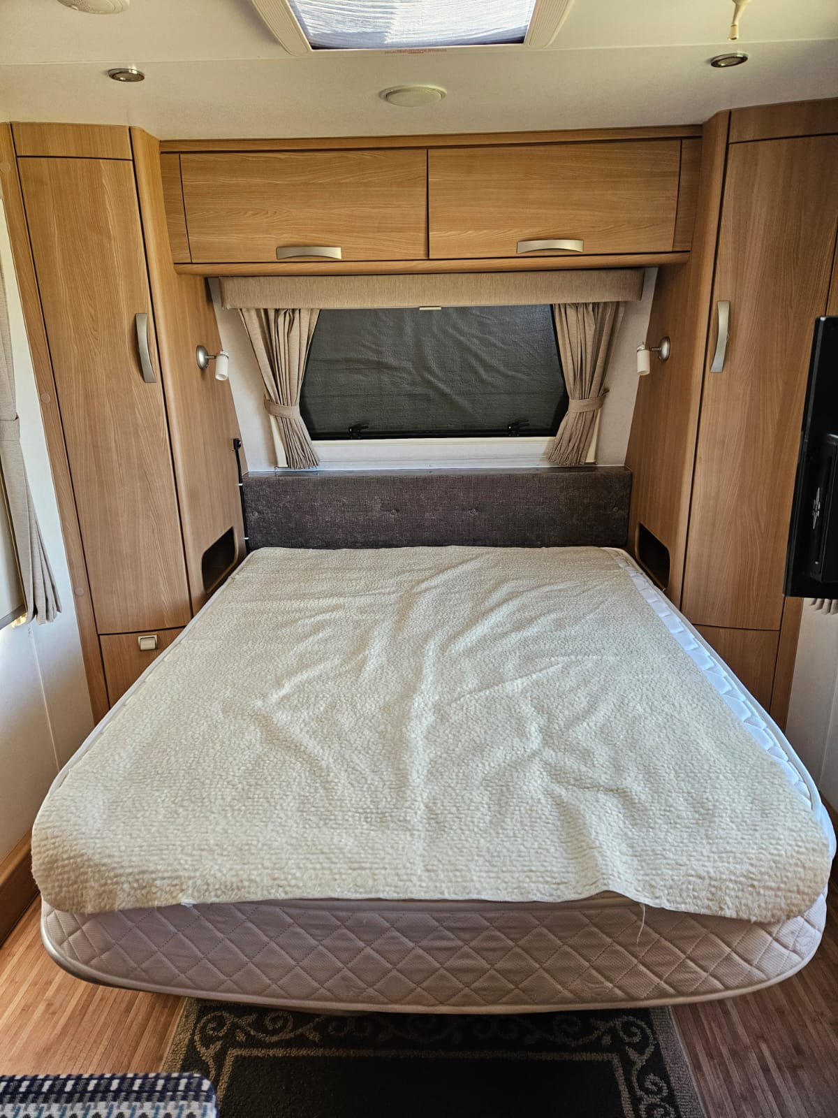 2012 Jayco Sterling | Bed | Find My Van | Caravan Broker | Caravan for Sale in VIC Australia
