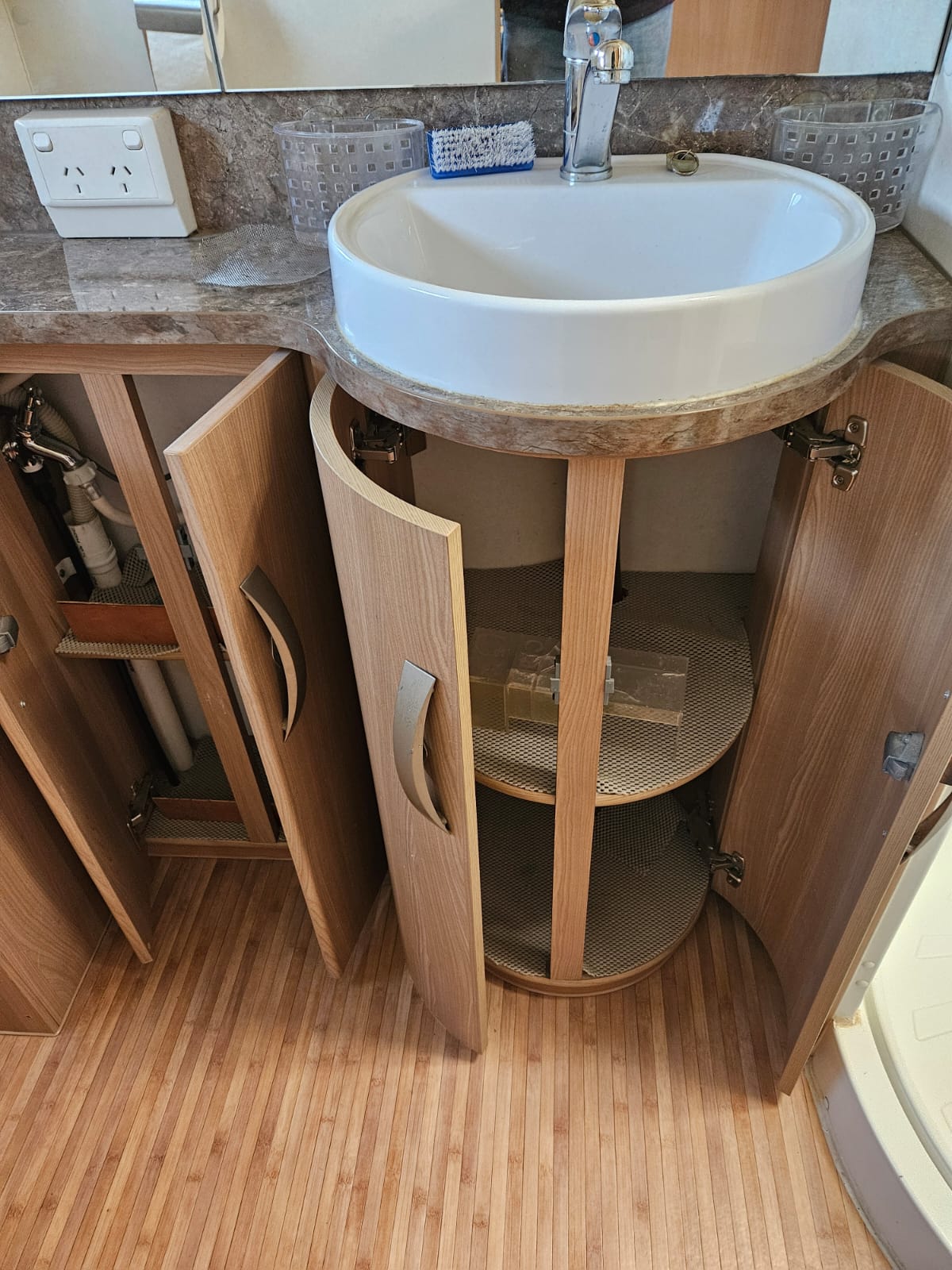 2012 Jayco Sterling | Ensuite Storage | Find My Van | Caravan Broker | Caravan for Sale in VIC Australia