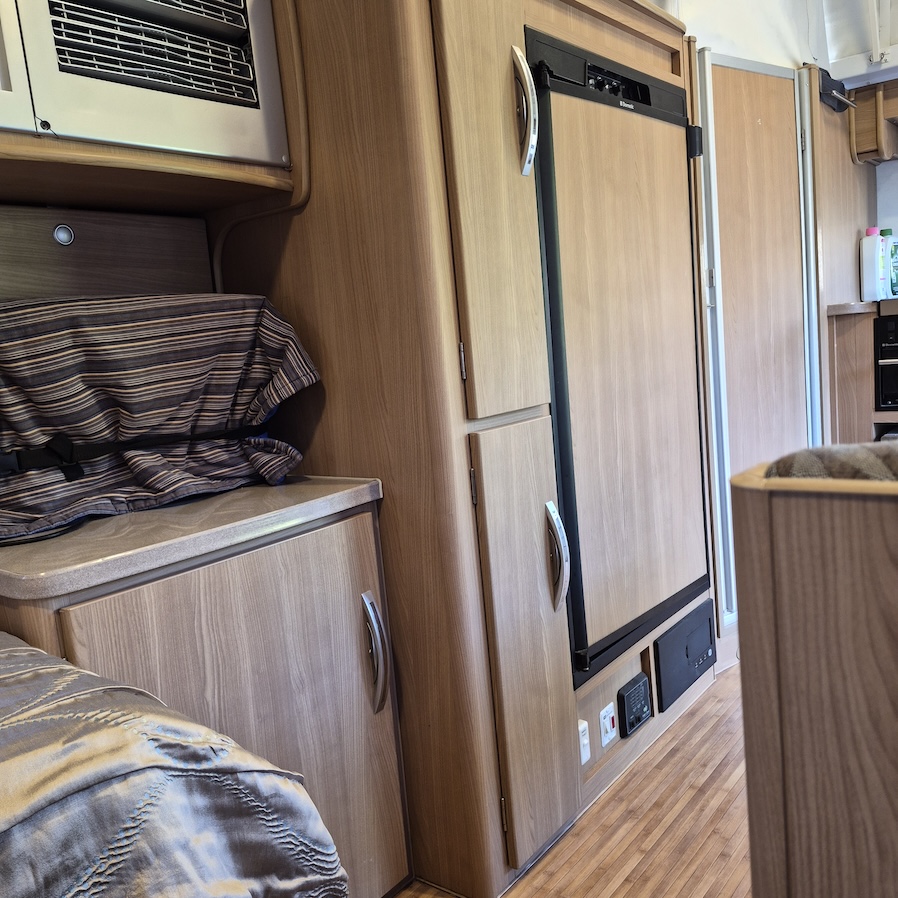 2013 Jayco Discovery Outback | Fridge | Find My Van | Caravan Broker | Caravan for Sale in NSW Australia