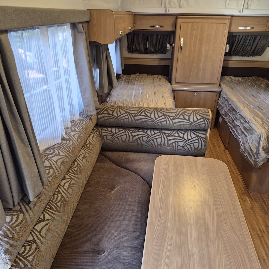 2013 Jayco Discovery Outback | Internal Long View | Find My Van | Caravan Broker | Caravan for Sale in NSW Australia