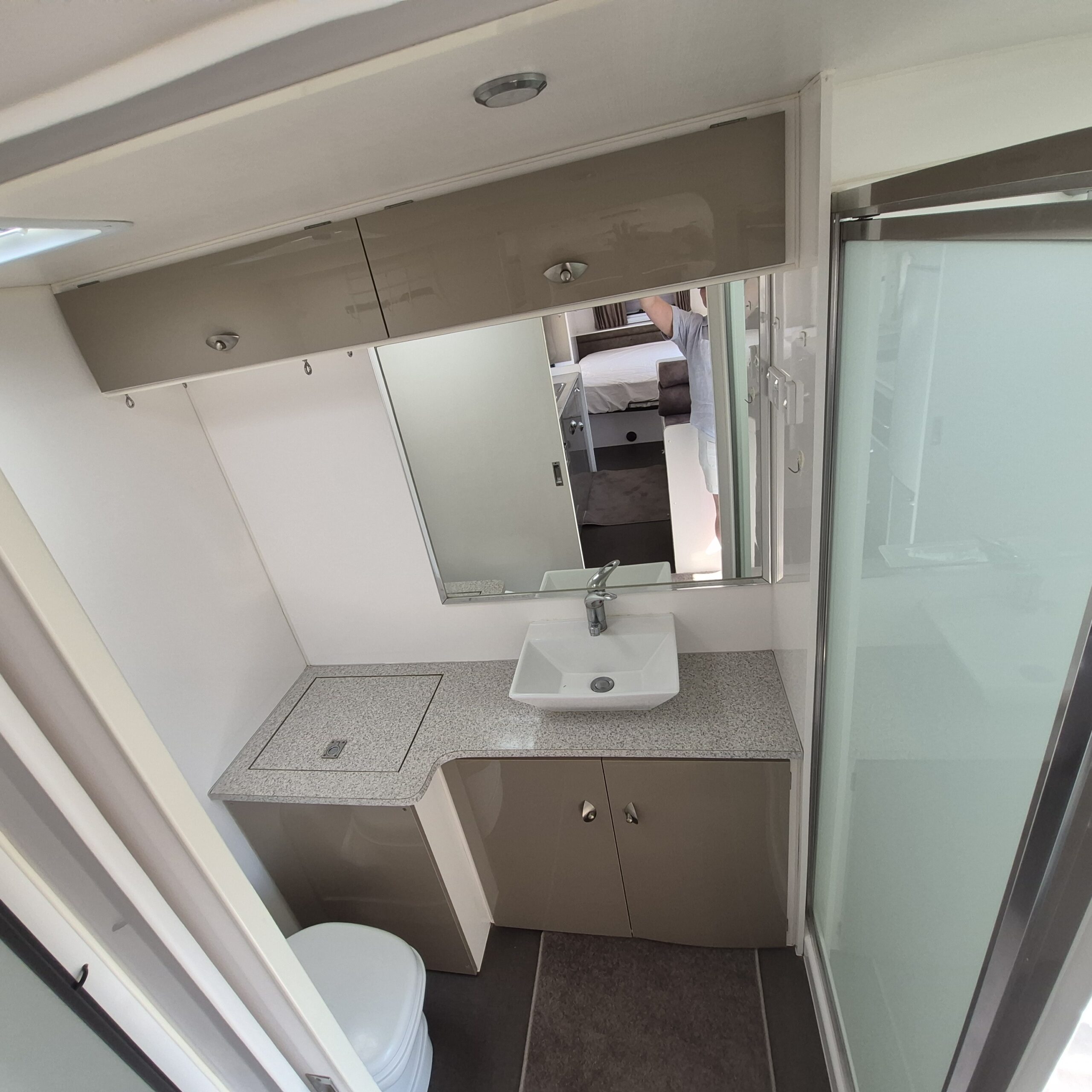 2014 Majestic Sierra Extreme | Ensuite | Find My Van |Caravan Broker| Caravan for sale in SA Australia