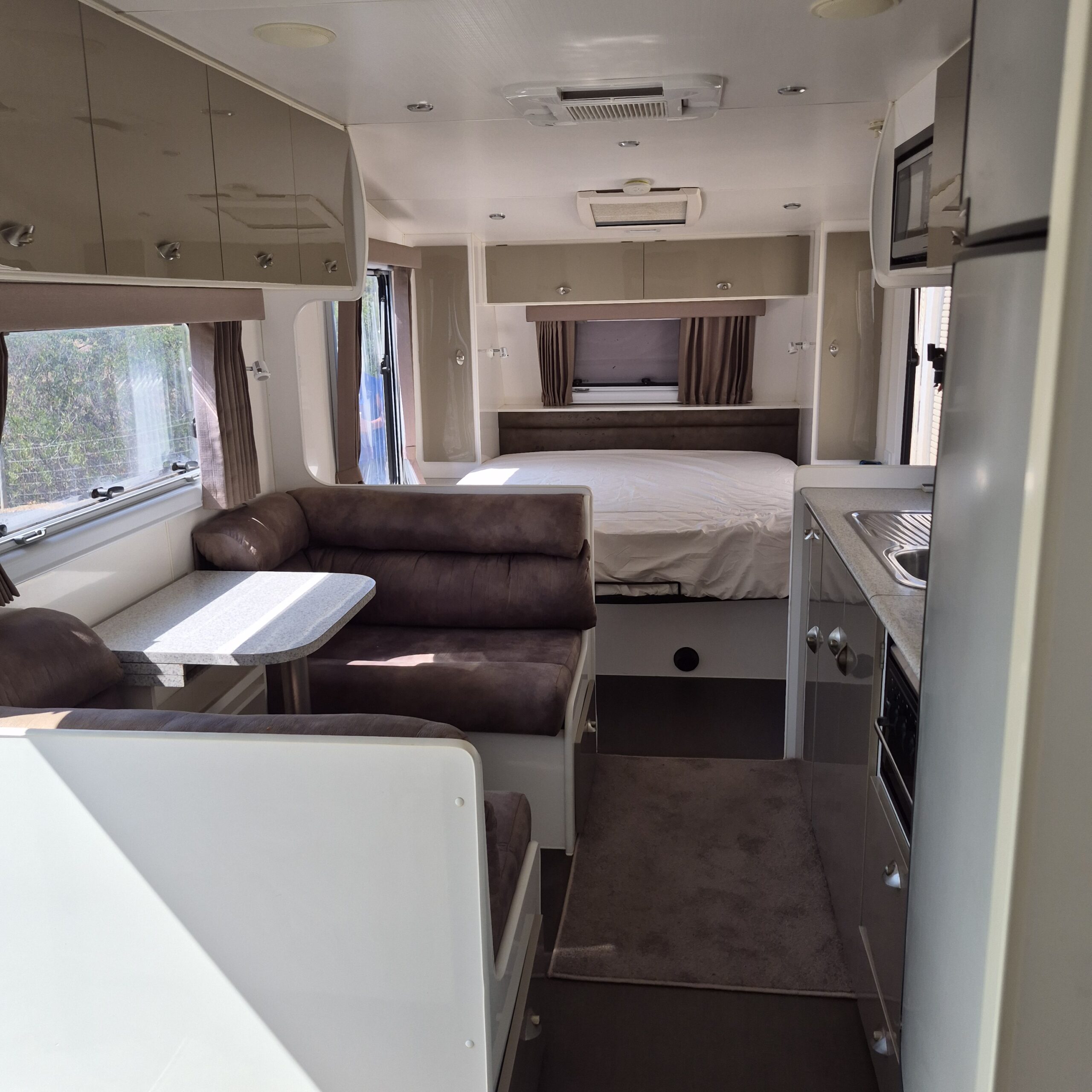 2014 Majestic Sierra Extreme | Long View | Find My Van |Caravan Broker| Caravan for sale in SA Australia