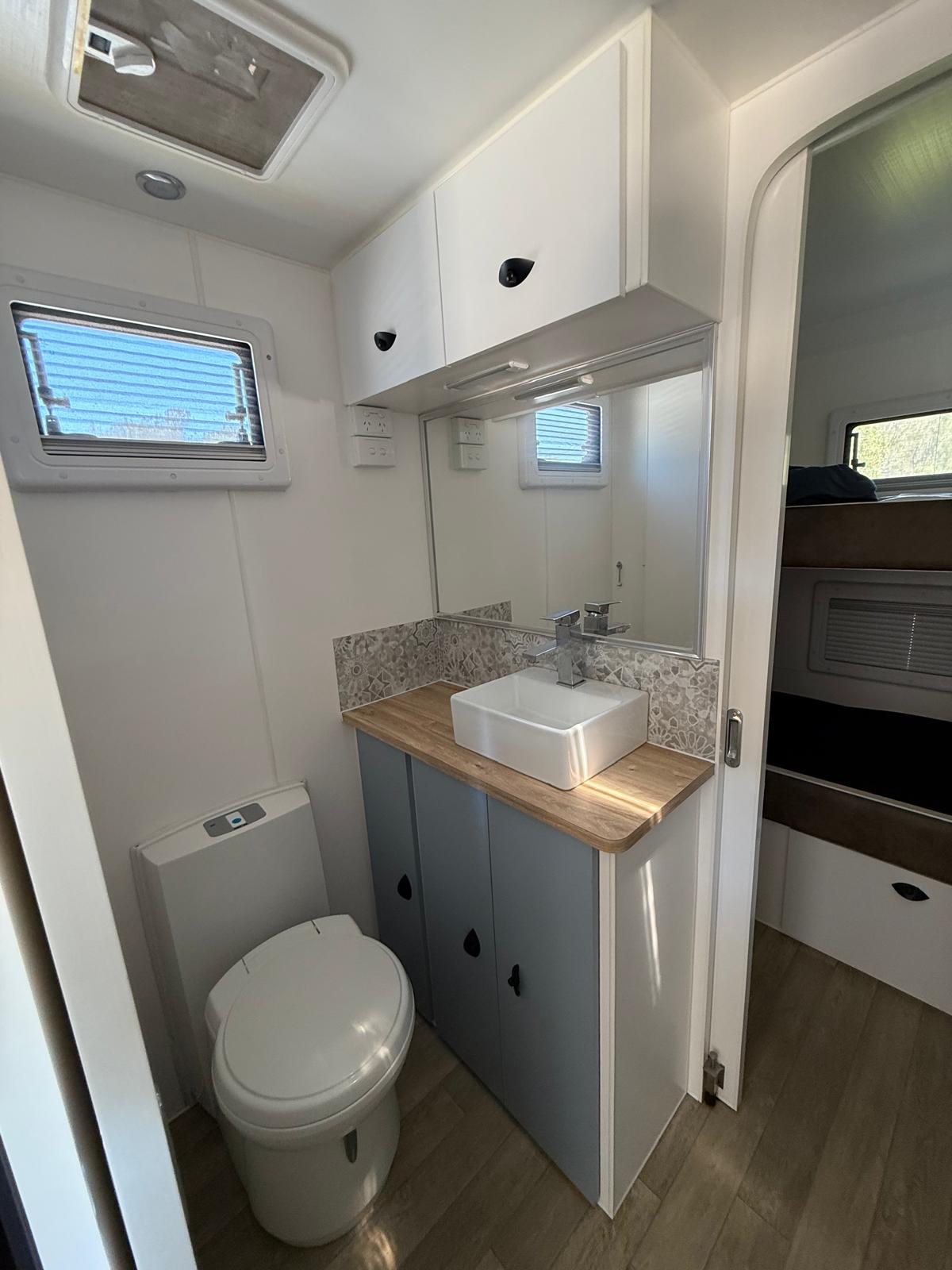 2023 Great Escape Family Escape Limited Edition | Ensuite | Find My Van | Caravan Broker | Caravan for Sale in QLD Australia