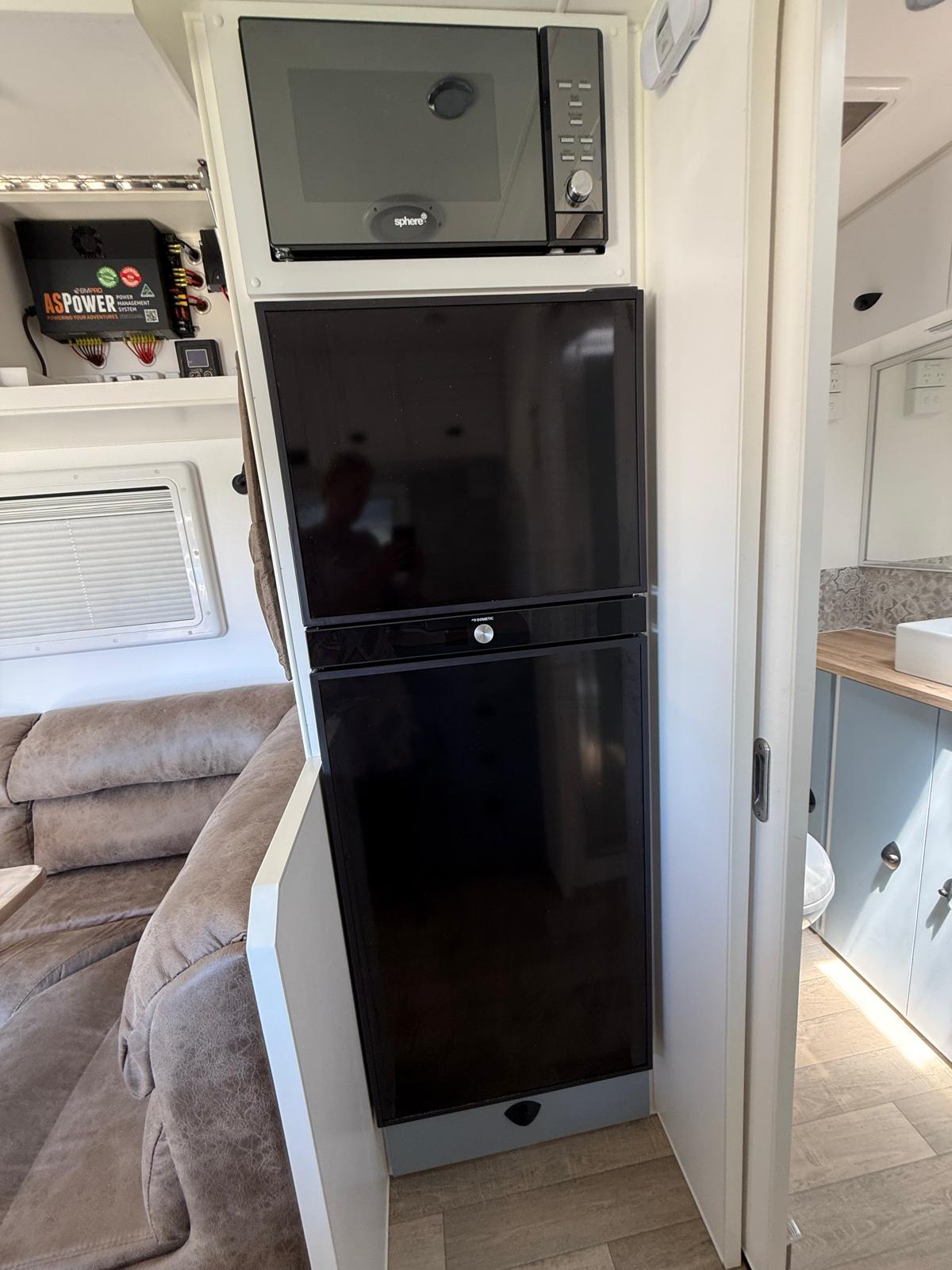 2023 Great Escape Family Escape Limited Edition | Fridge and Microwave | Find My Van | Caravan Broker | Caravan for Sale in QLD Australia