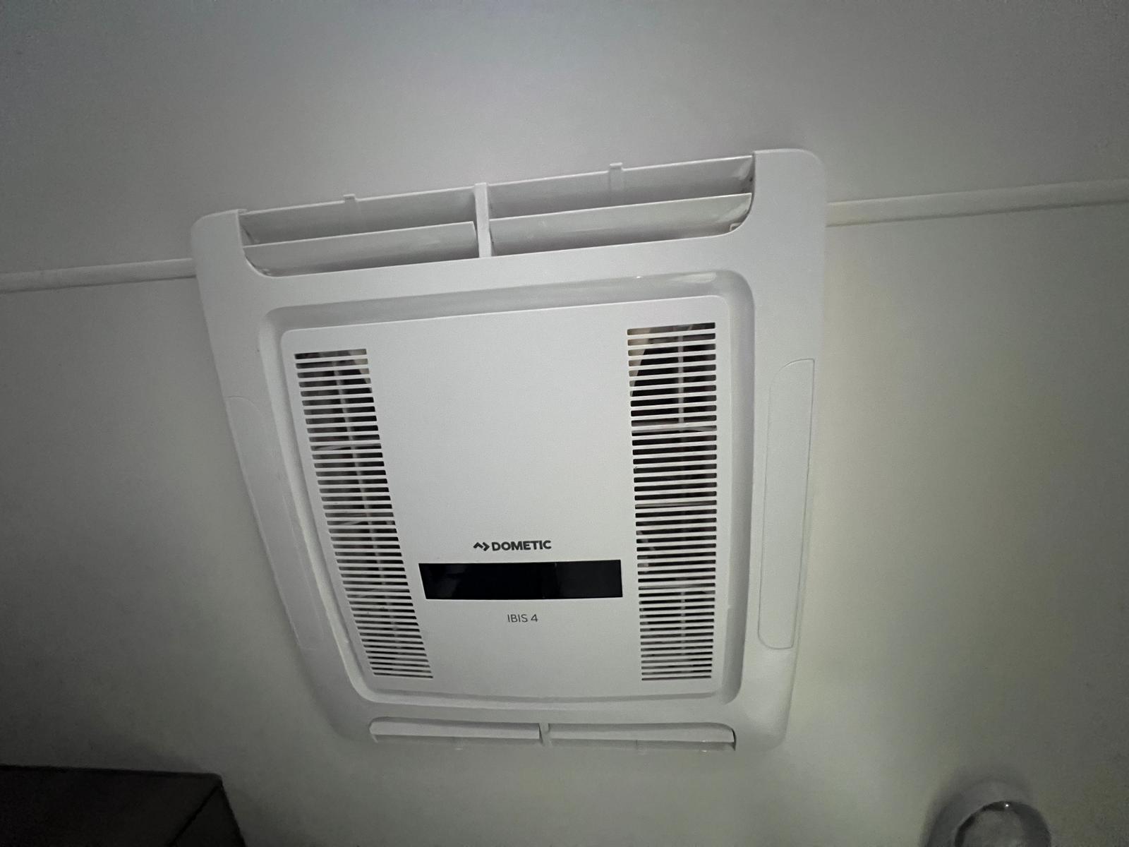 2023 Jayco Base Station | AC | Find My Van | Caravan Broker | Caravan for sale VIC Australia