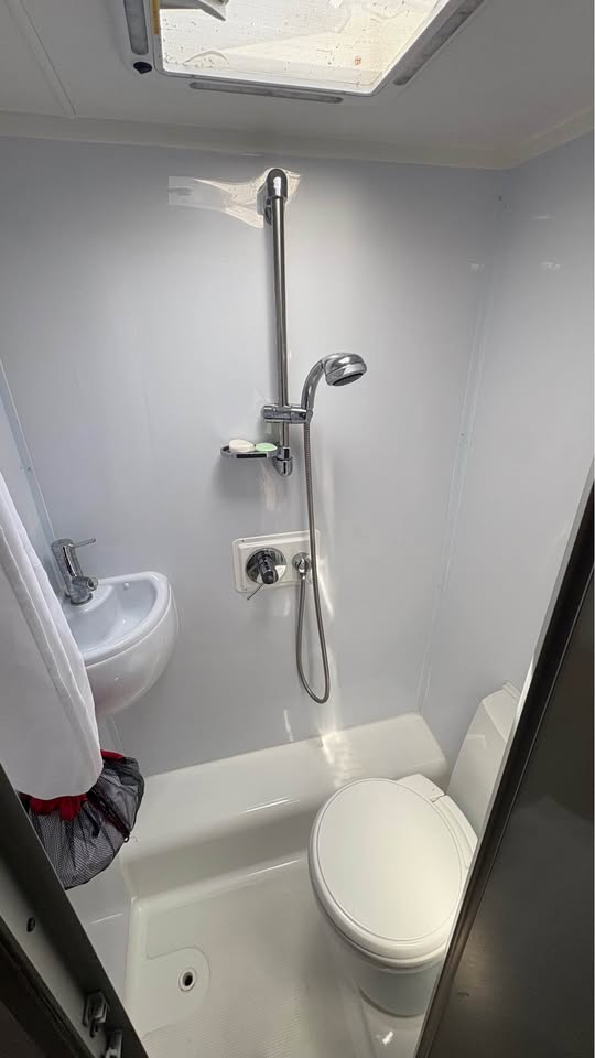 2023 Jayco Base Station | Combined Ensuite | Find My Van | Caravan Broker | Caravan for sale VIC Australia