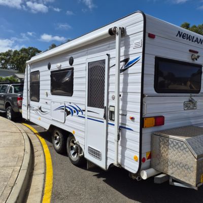 2010 Concept Newlands 2 Berths Semi off road