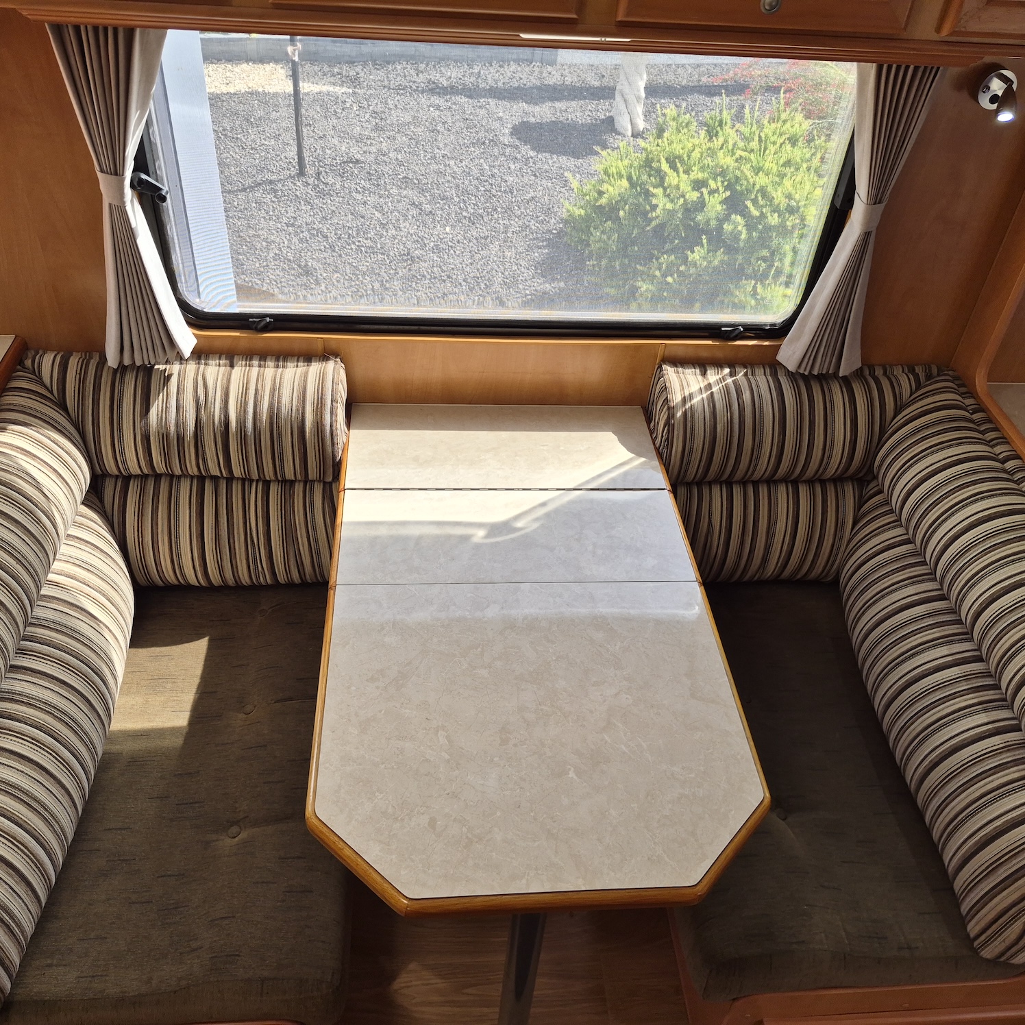 2010 Concept Newlands | Lounge Table | Find My Van | Caravan Broker | Caravan for Sale in SA Australia