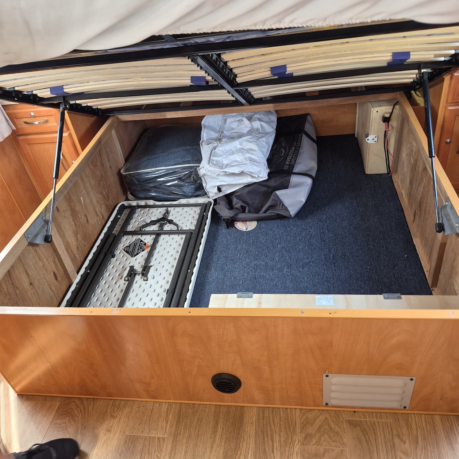 2010 Concept Newlands | Under bed storage | Find My Van | Caravan Broker | Caravan for Sale in SA Australia