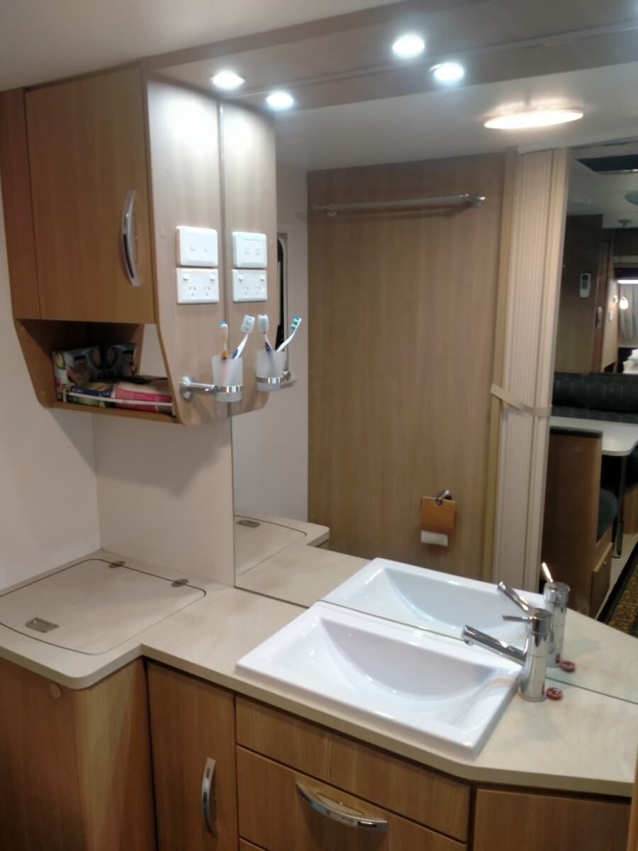2014 Jayco Starcraft Outback Ensuite Find My Van Caravan Broker Caravan for Sale in NSW Australia