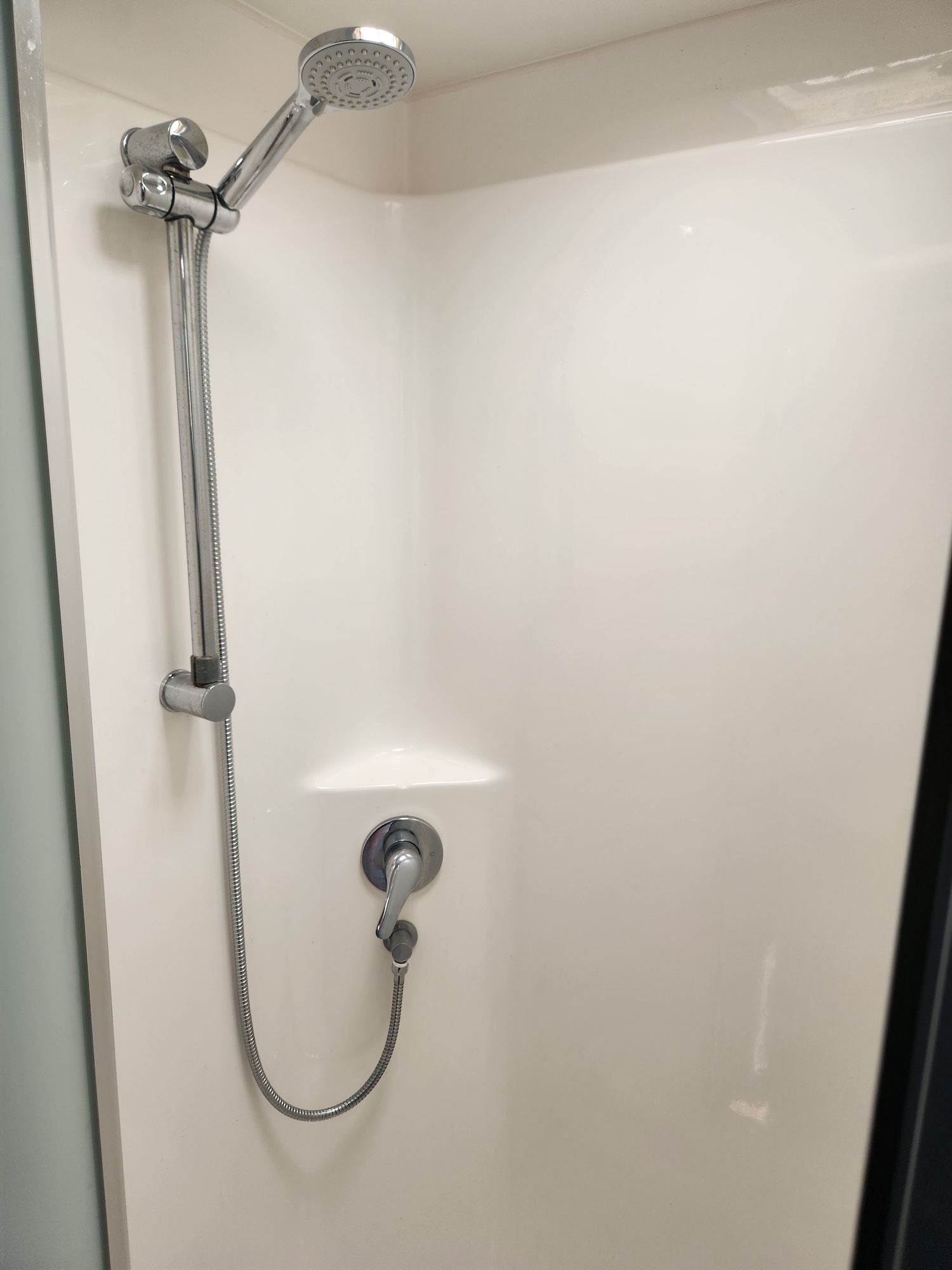 2017 Villa Veronika Shower Find My Van Caravan Broker Caravan for Sale in VIC Australia
