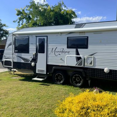 2014 Atlantic Murchison 2 Berths Semi off road