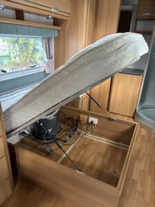 2010 Jayco Optimum Motorhome Find My Van Motorhome for Sale in QLD Australia4
