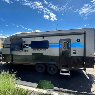 2024 Seascape Sunrunner 2 Berths Semi off road (1)